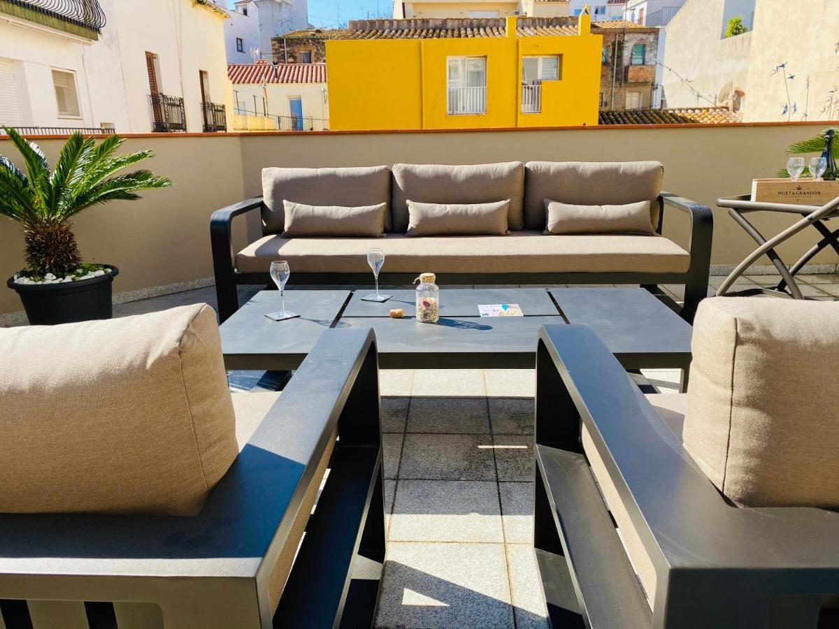 Hotel Carbonell Llanca Ngoại thất bức ảnh