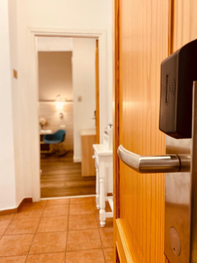 Hotel Carbonell Llanca Ngoại thất bức ảnh