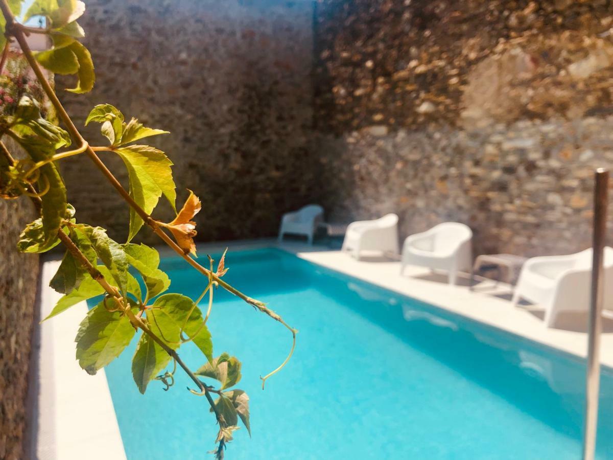 Hotel Carbonell Llanca Ngoại thất bức ảnh